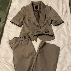 The Limited, women’s brown/tan suit, size 2